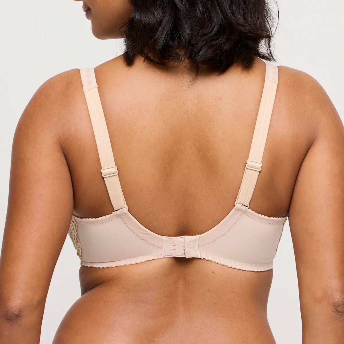 eservices_primadonna-lingerie-padded_bra-madison-0262121-beige-334583