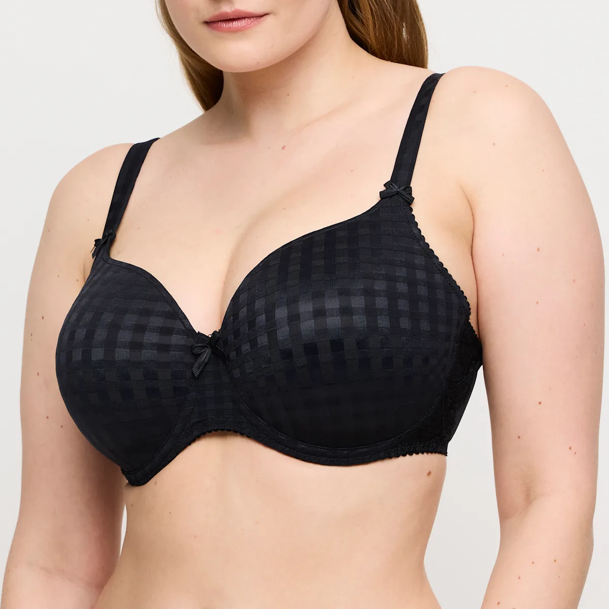 eservices_primadonna-lingerie-padded_bra-madison-0262121-black-334588
