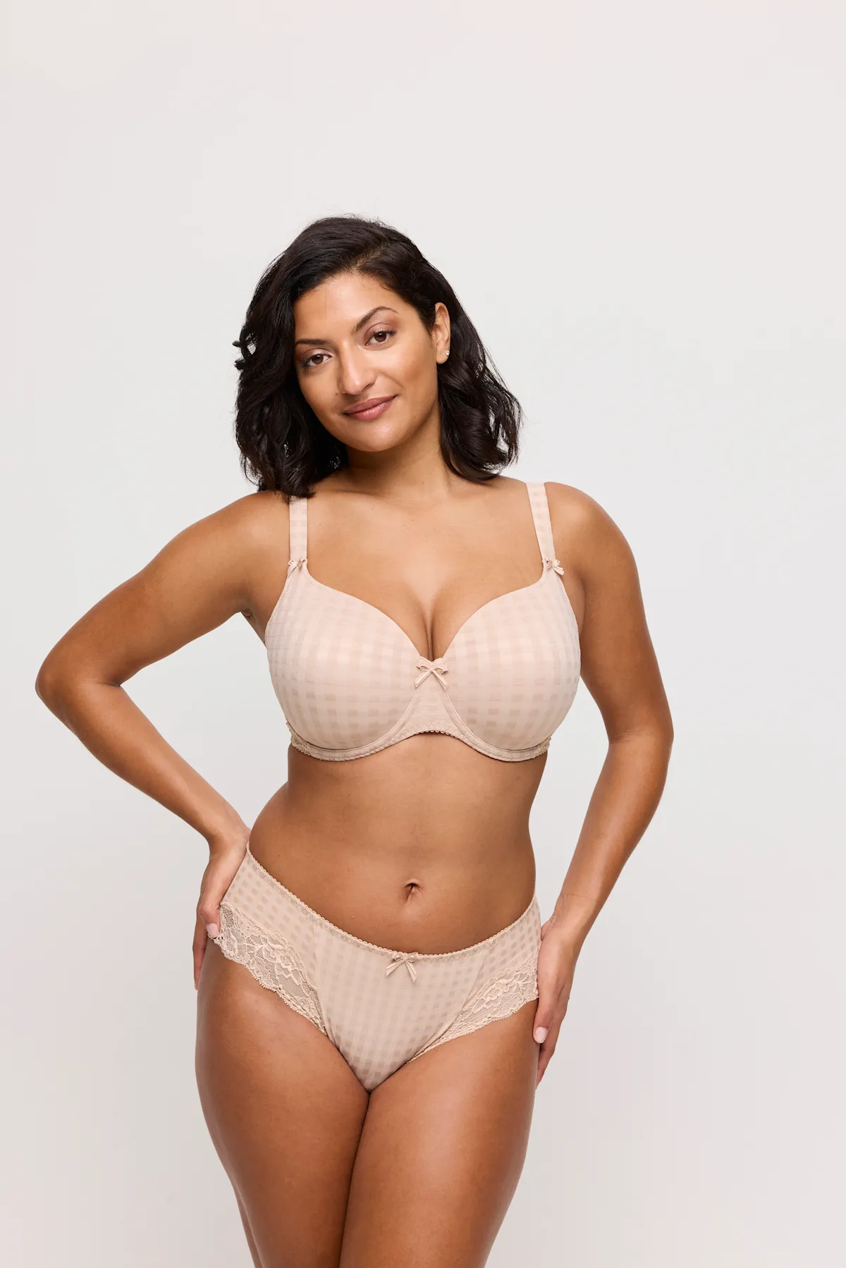eservices_primadonna-lingerie-padded_brashorts_-_hotpants-madison-0262121-beige0562127-beige-334427