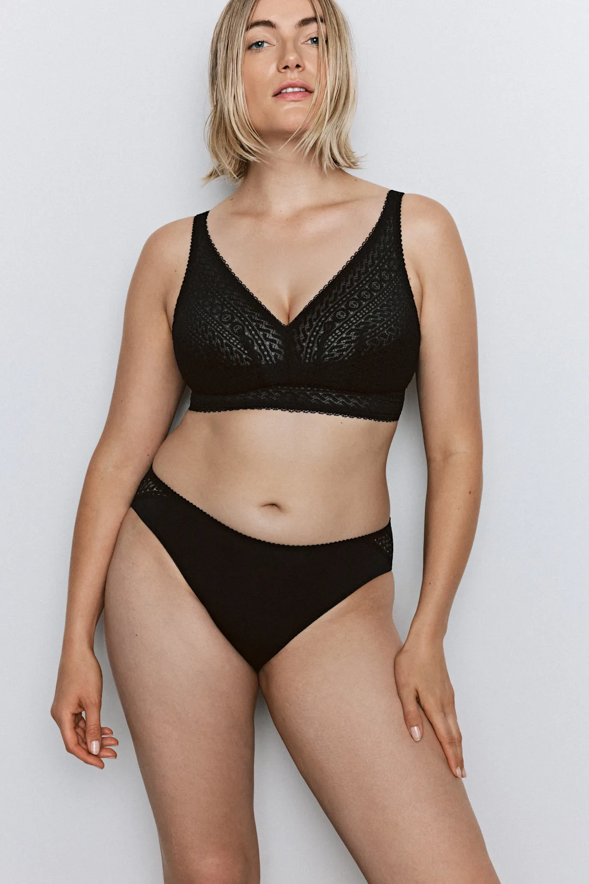 eservices_primadonna-lingerie-soft_brabriefs-montara-0163386-black0563380-black-1083958