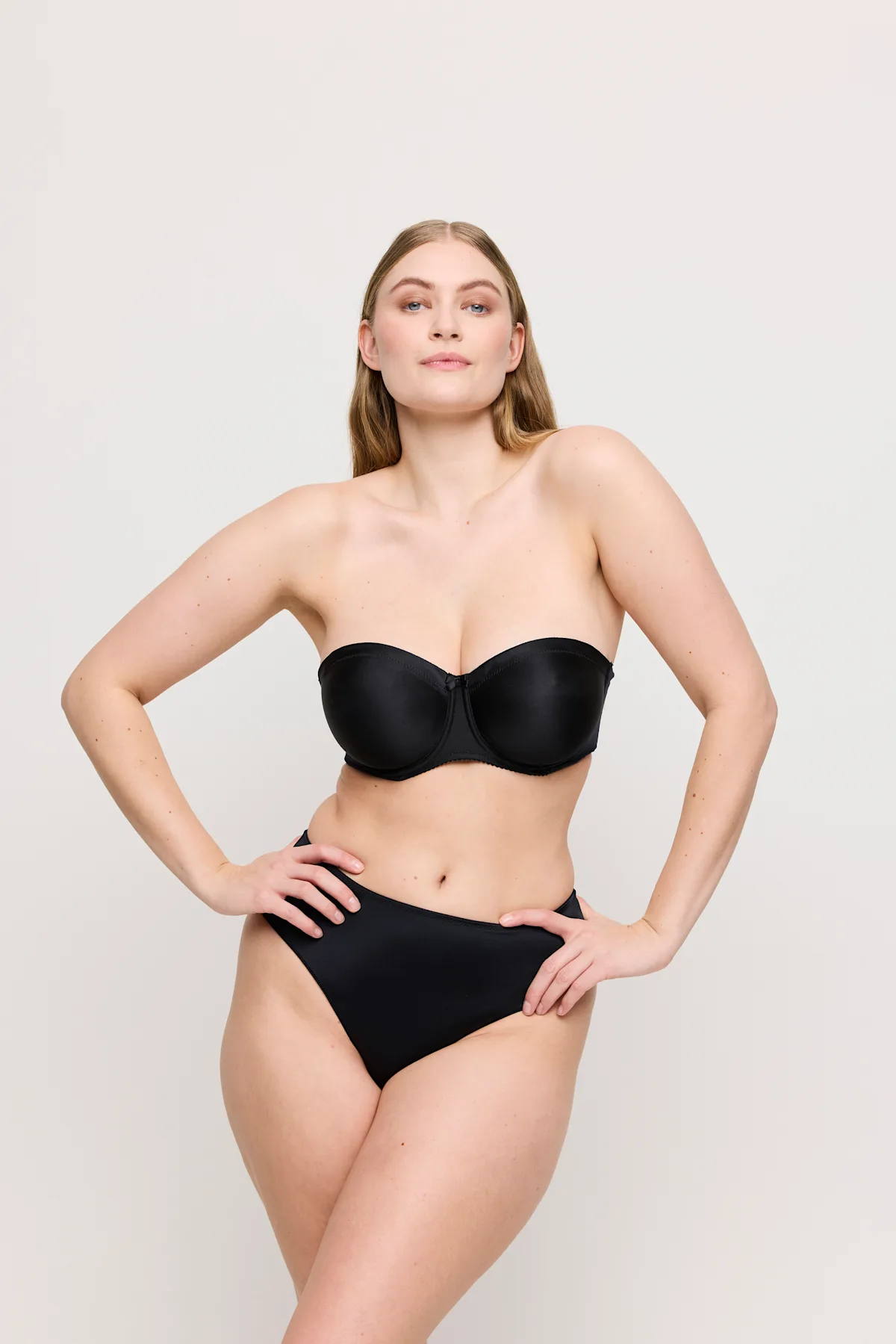 eservices_primadonna-lingerie-strapless_brafull_briefs-satin-0161331-black0561331-black-334243