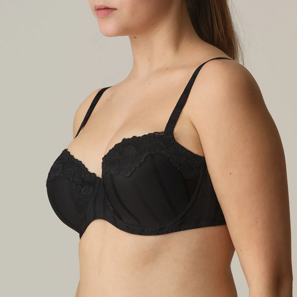 eservices_primadonna_twist-lingerie-balcony_bra-maldives-0242342-black-93083