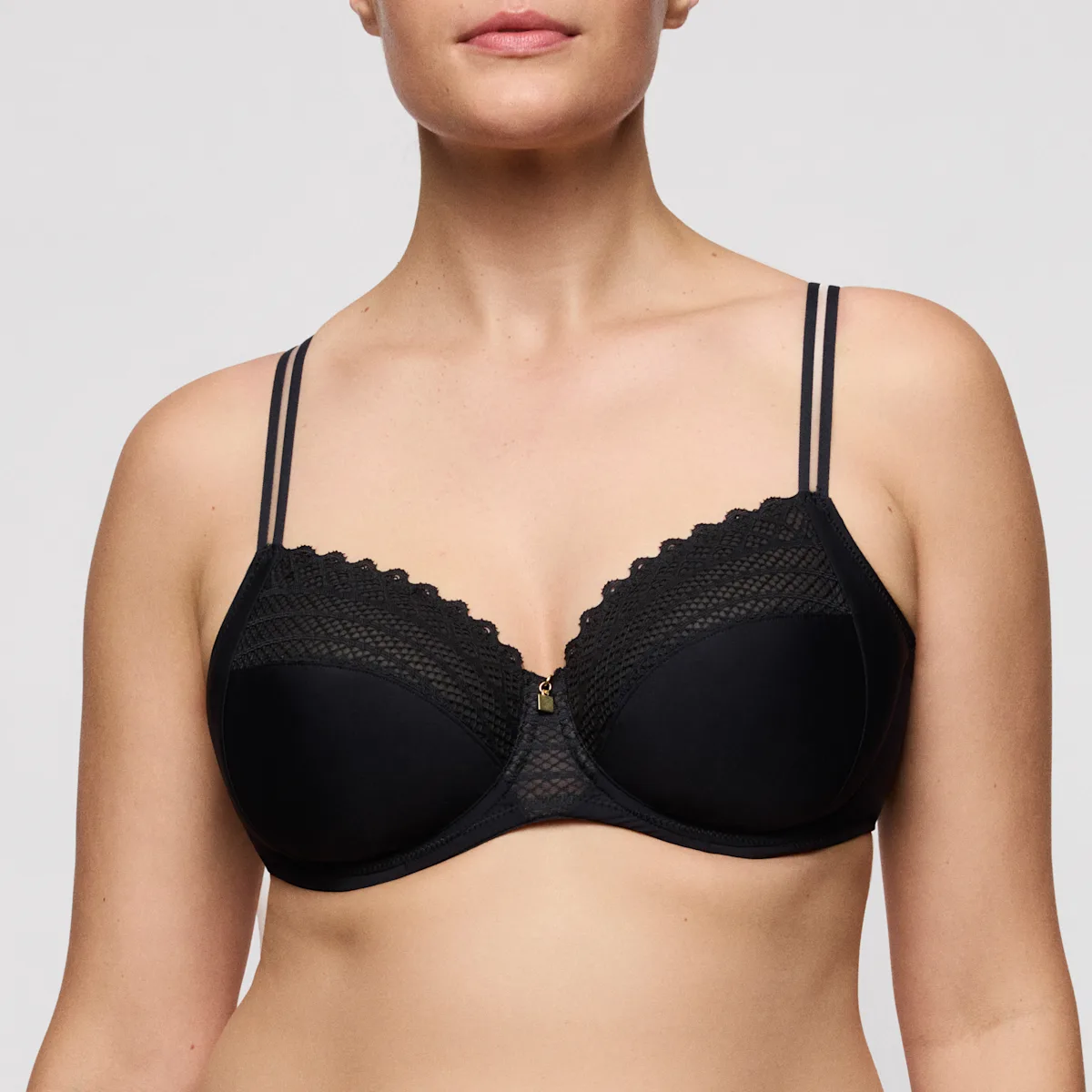 eservices_primadonna_twist-lingerie-underwired_bra-twist_side-0142570-black-1085274 (1)