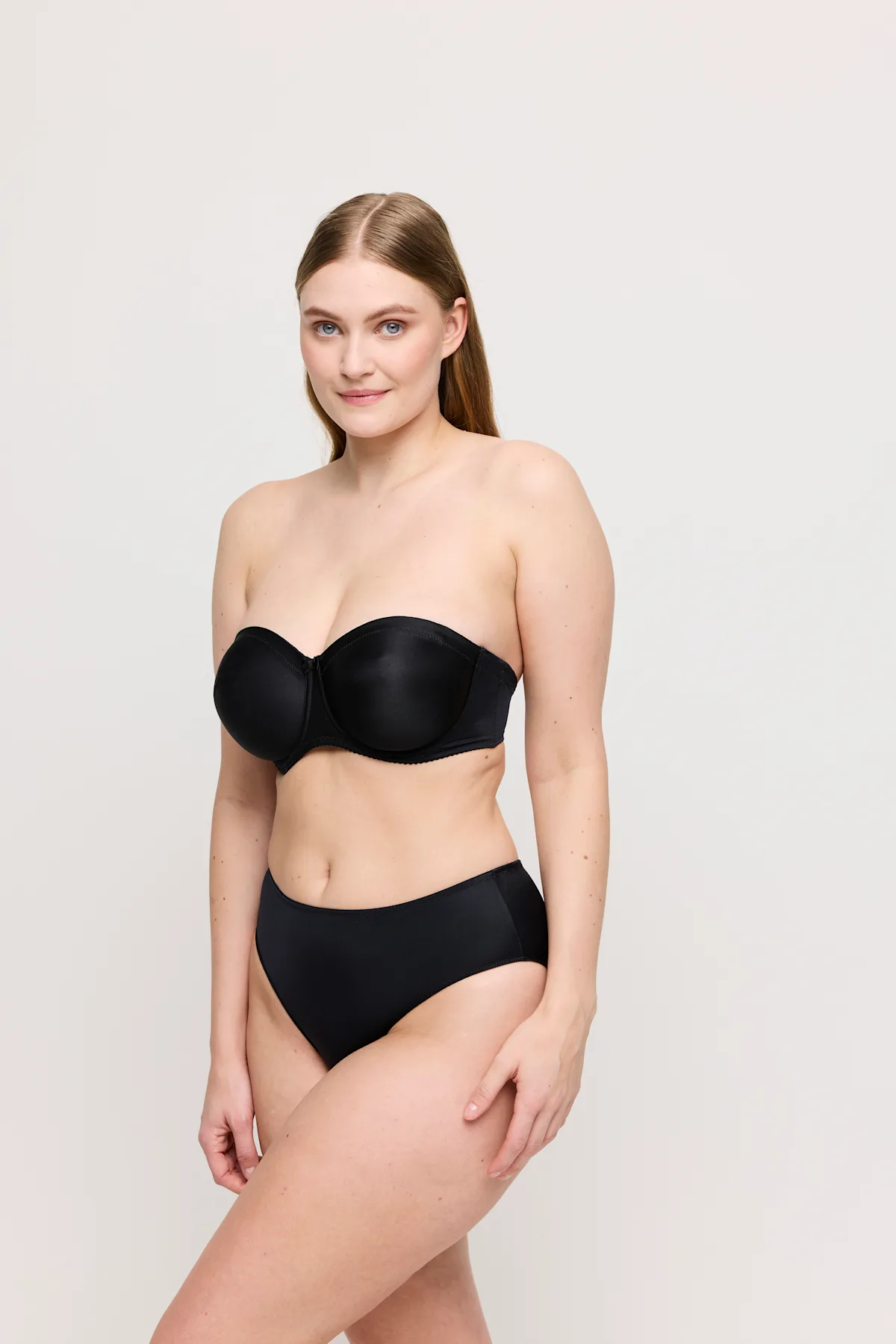 eservices_primadonna-lingerie-strapless_brafull_briefs-satin-0161331-black0561331-black-334247