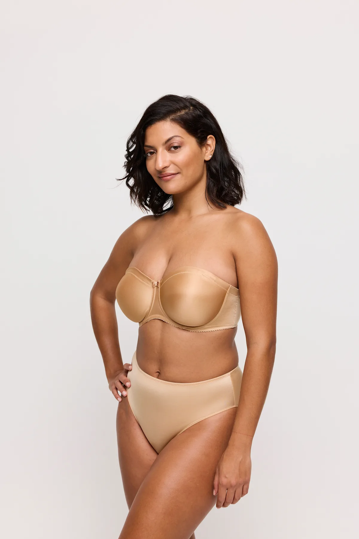 eservices_primadonna-lingerie-strapless_brafull_briefs-satin-0161331-skin0561331-skin-334240 (1)