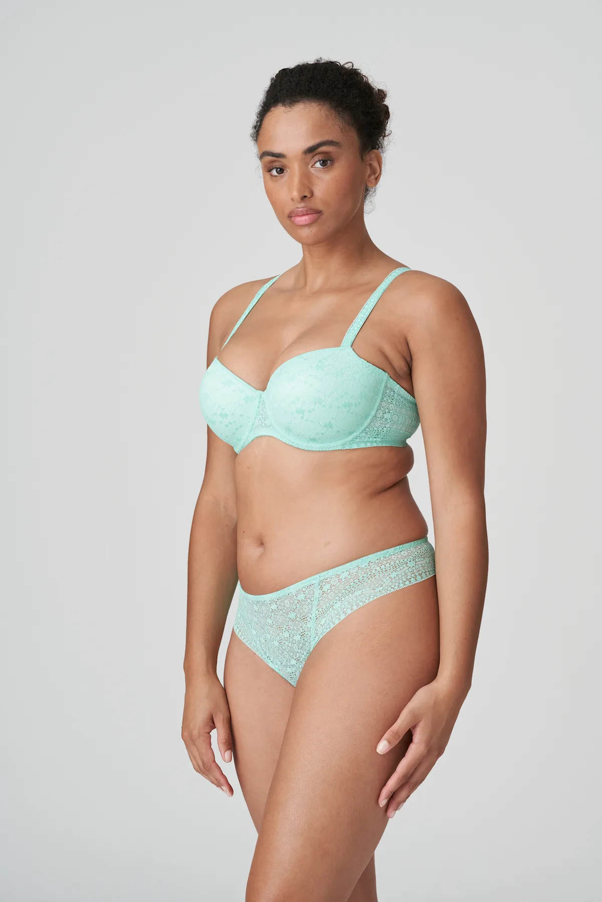 eservices_primadonna_twist-lingerie-balcony_bra-epirus-0241972-green-2_3564277