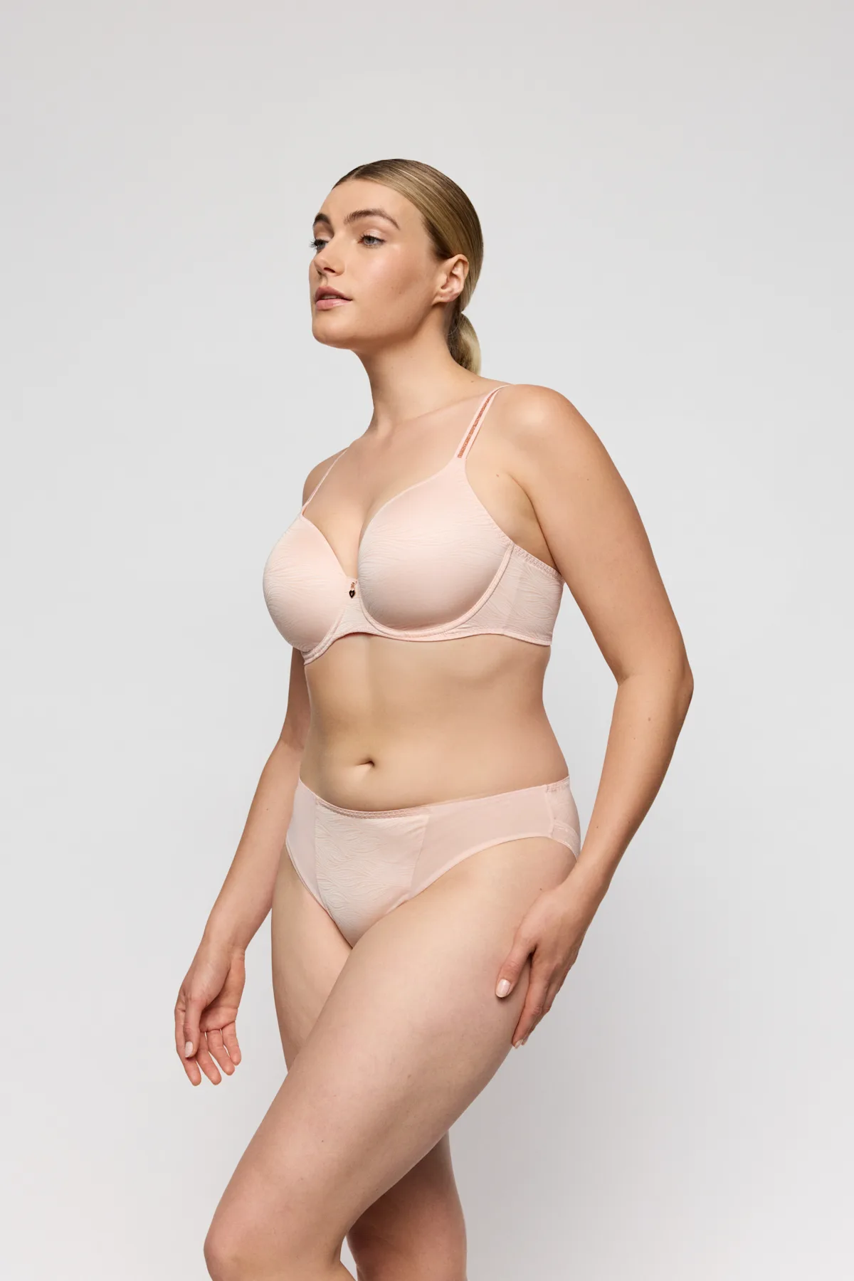 eservices_primadonna_twist-lingerie-padded_brabriefs-briana-0242520-pink0542520-pink-1084477