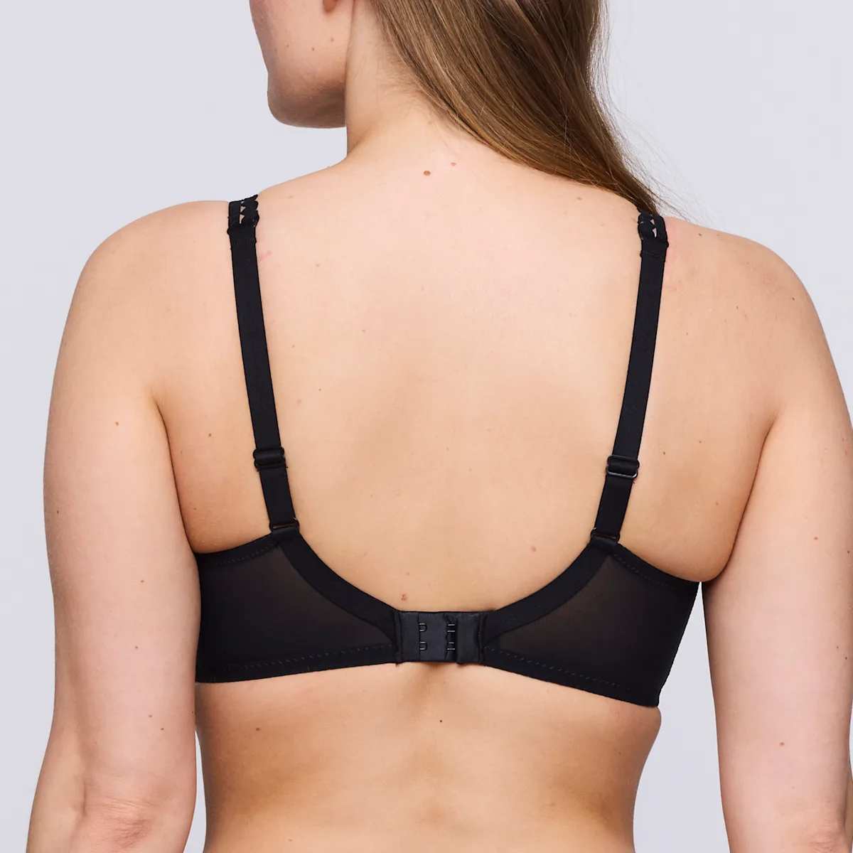 eservices_primadonna_twist-lingerie-underwired_bra-vivgirl-0142460-black-200982