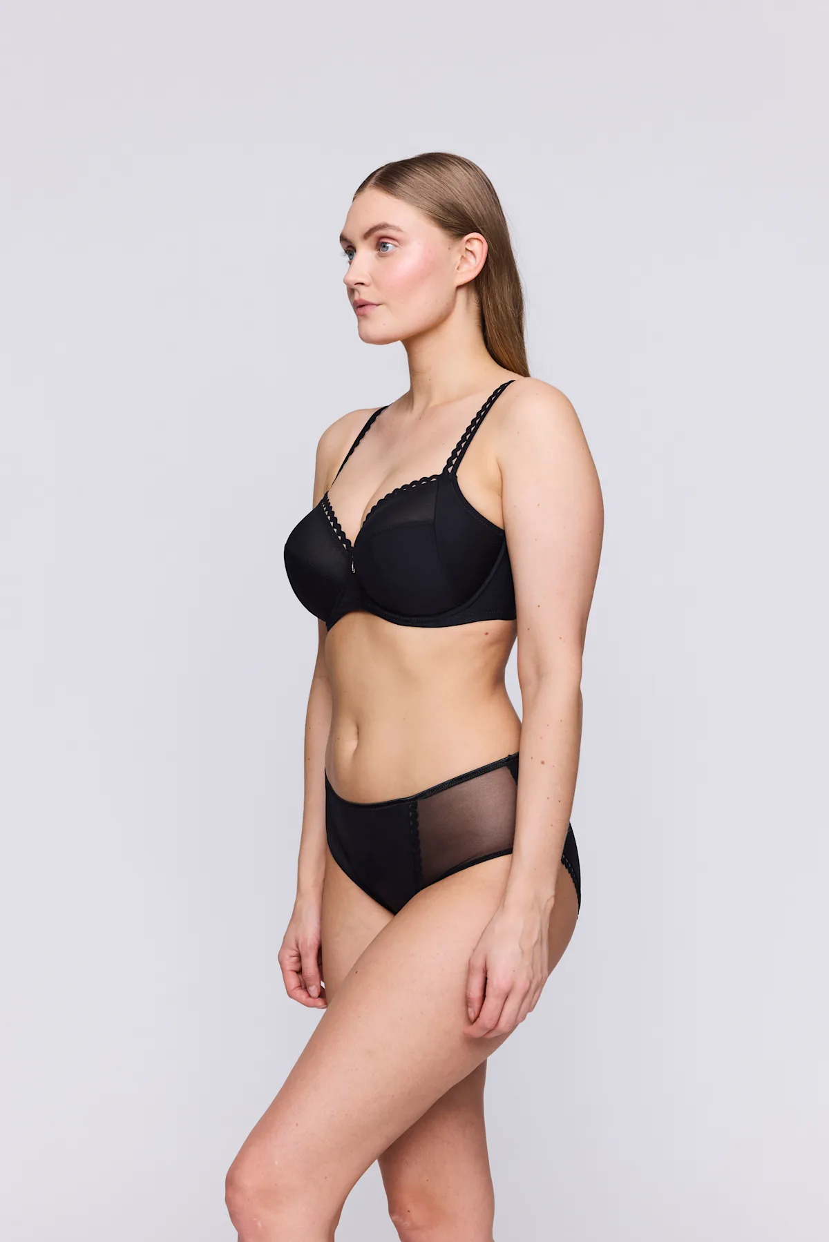 eservices_primadonna_twist-lingerie-underwired_brafull_briefs-vivgirl-0142460-black0542461-black-158020