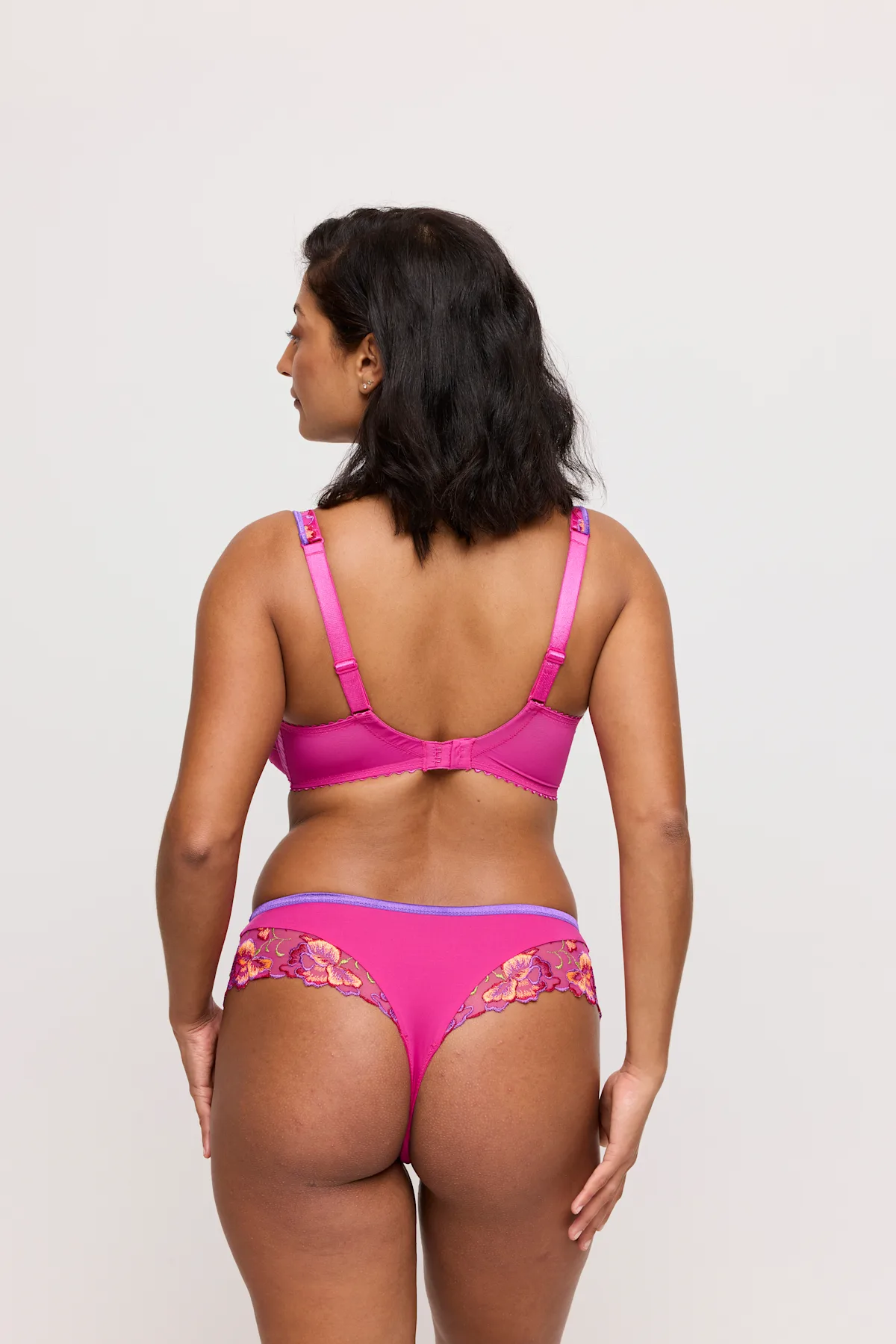 eservices_primadonna-lingerie-padded_brathong-devdaha-0163442-pink0663441-pink-333171
