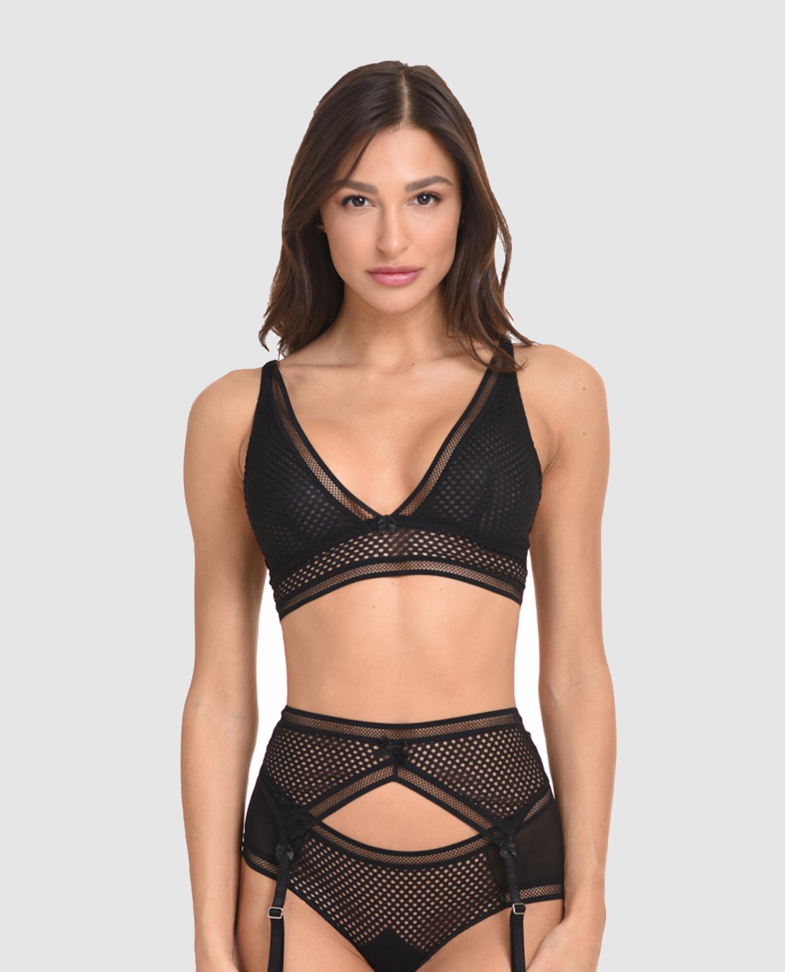 miss-rosy-trigonaki-6440-mayro-1