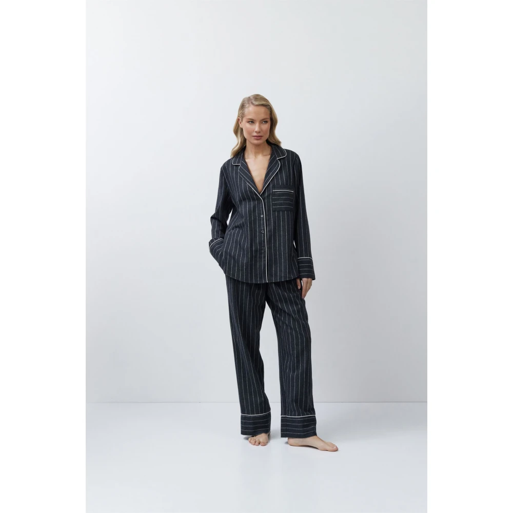 aruelle-Casey-pajama-100%-vamvakeri-mayri-rige-koympia-2
