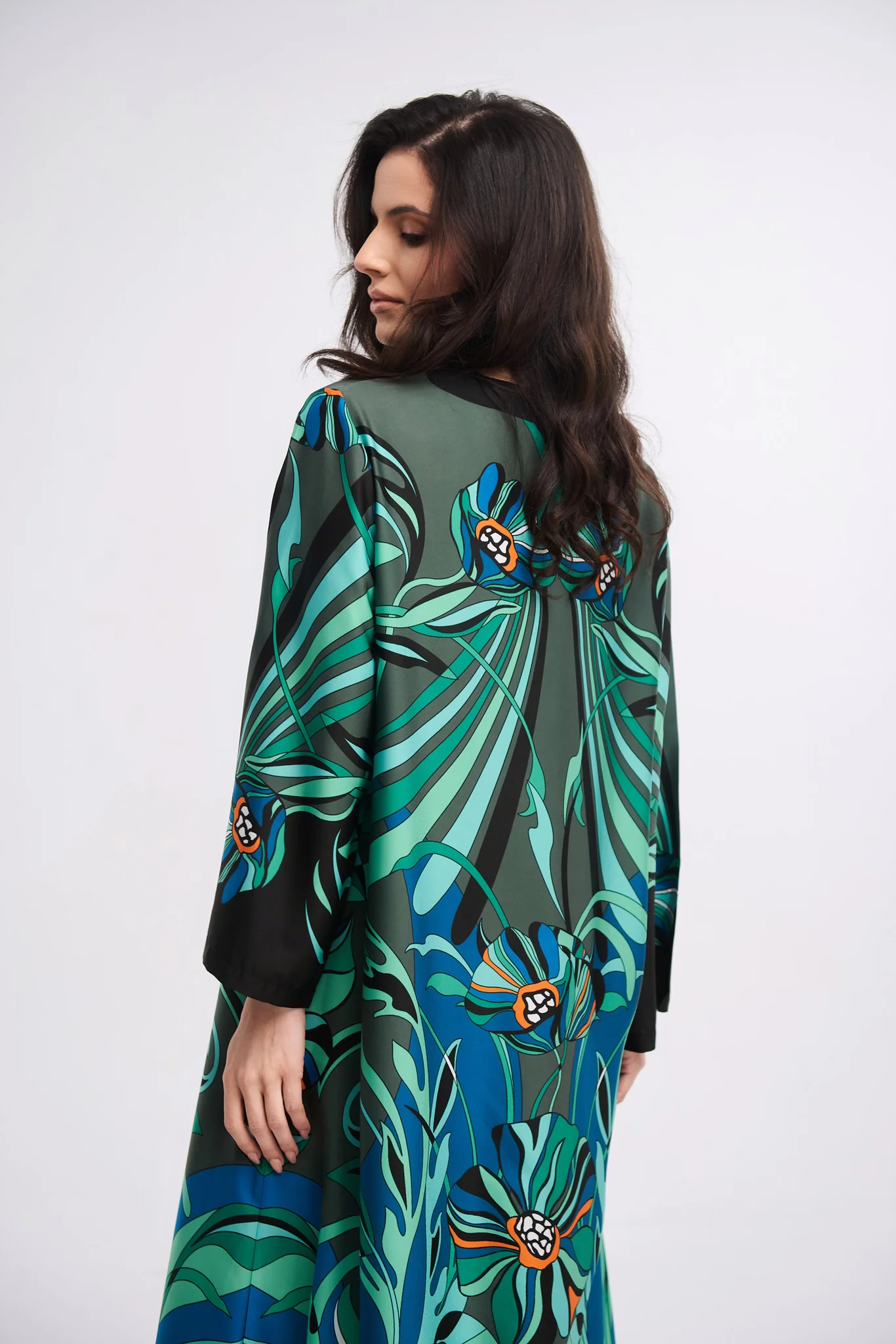 halima673_1024x1024@2x