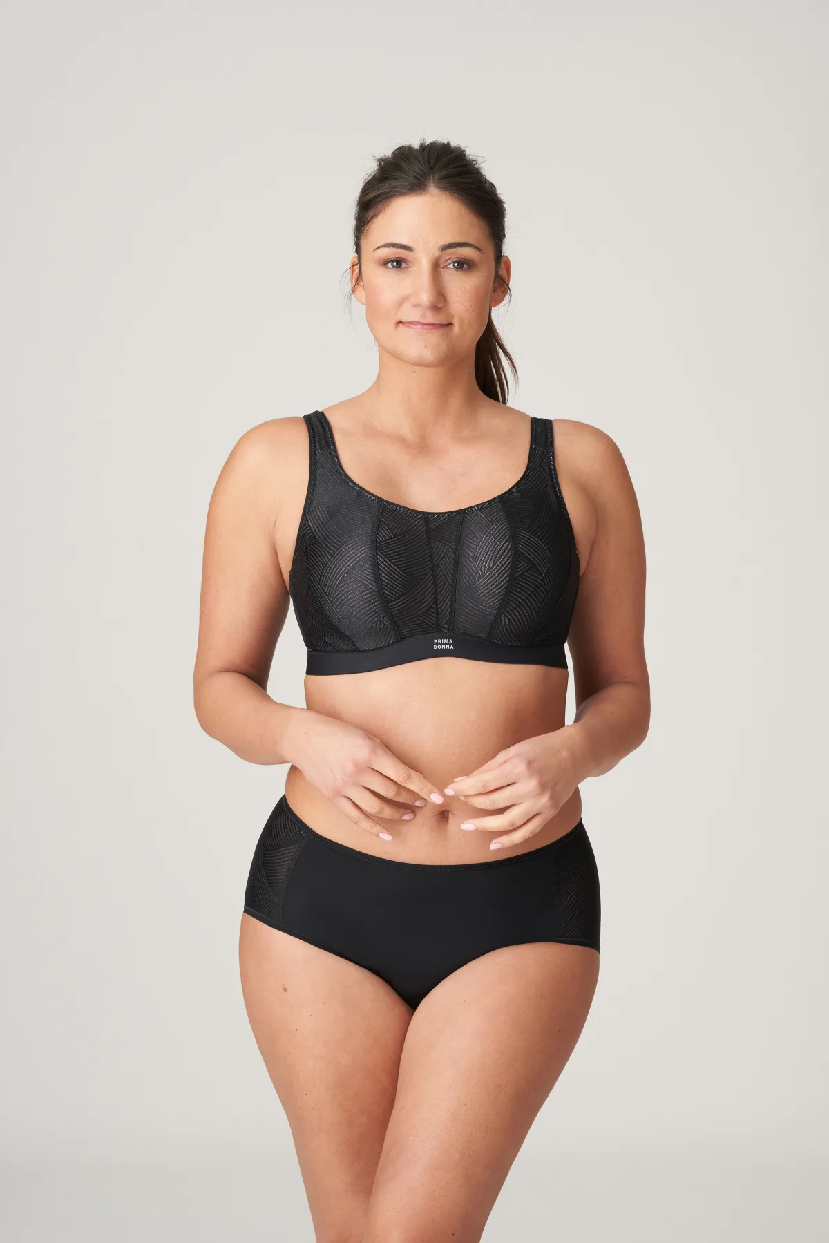 eservices_primadonna_sport-sportswear-underwired_bra_sport-the_game-6000510-black-0_3516019