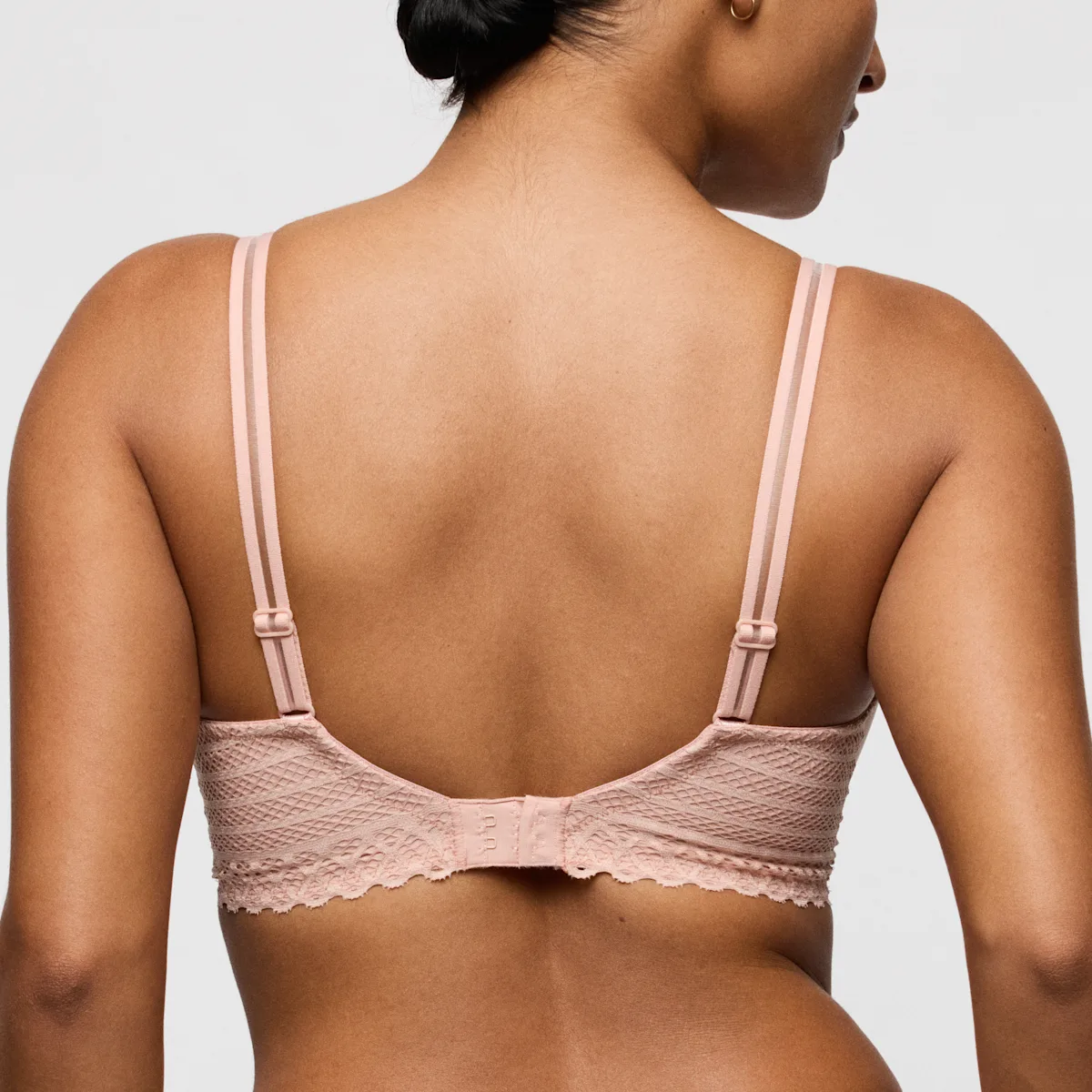 eservices_primadonna_twist-lingerie-balcony_bra-twist_side-0242572-pink-1085182