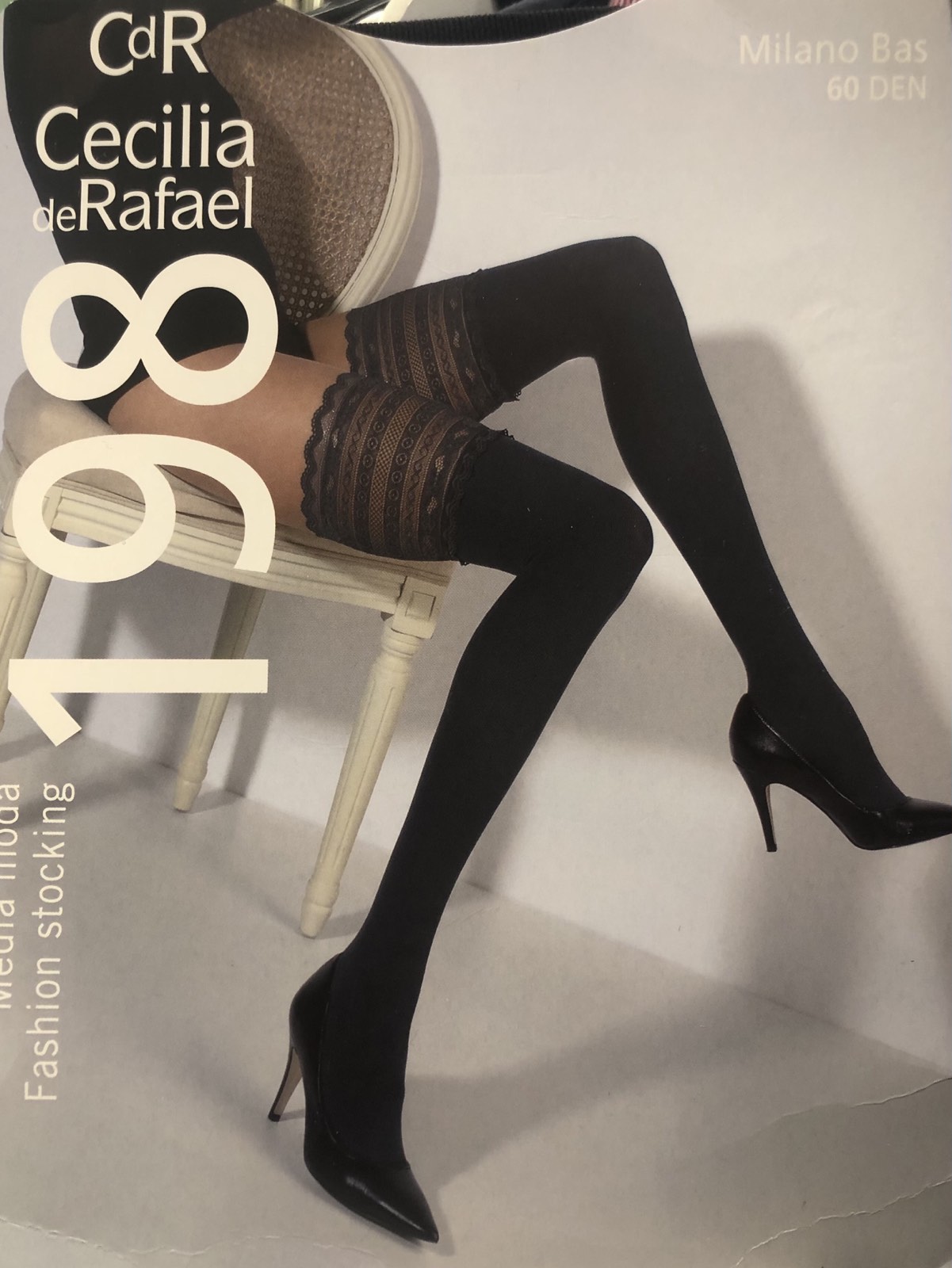 cr_Milano-Hold-Ups-1
