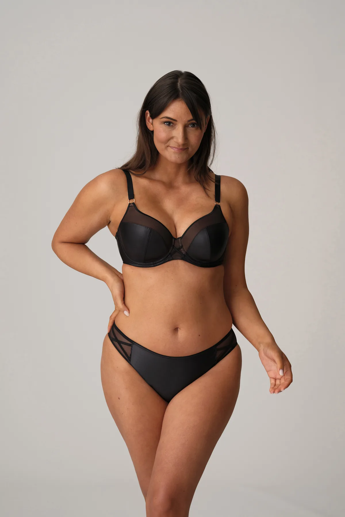 eservices_primadonna_twist-lingerie-padded_bra-zipolite-0242420-black-200010