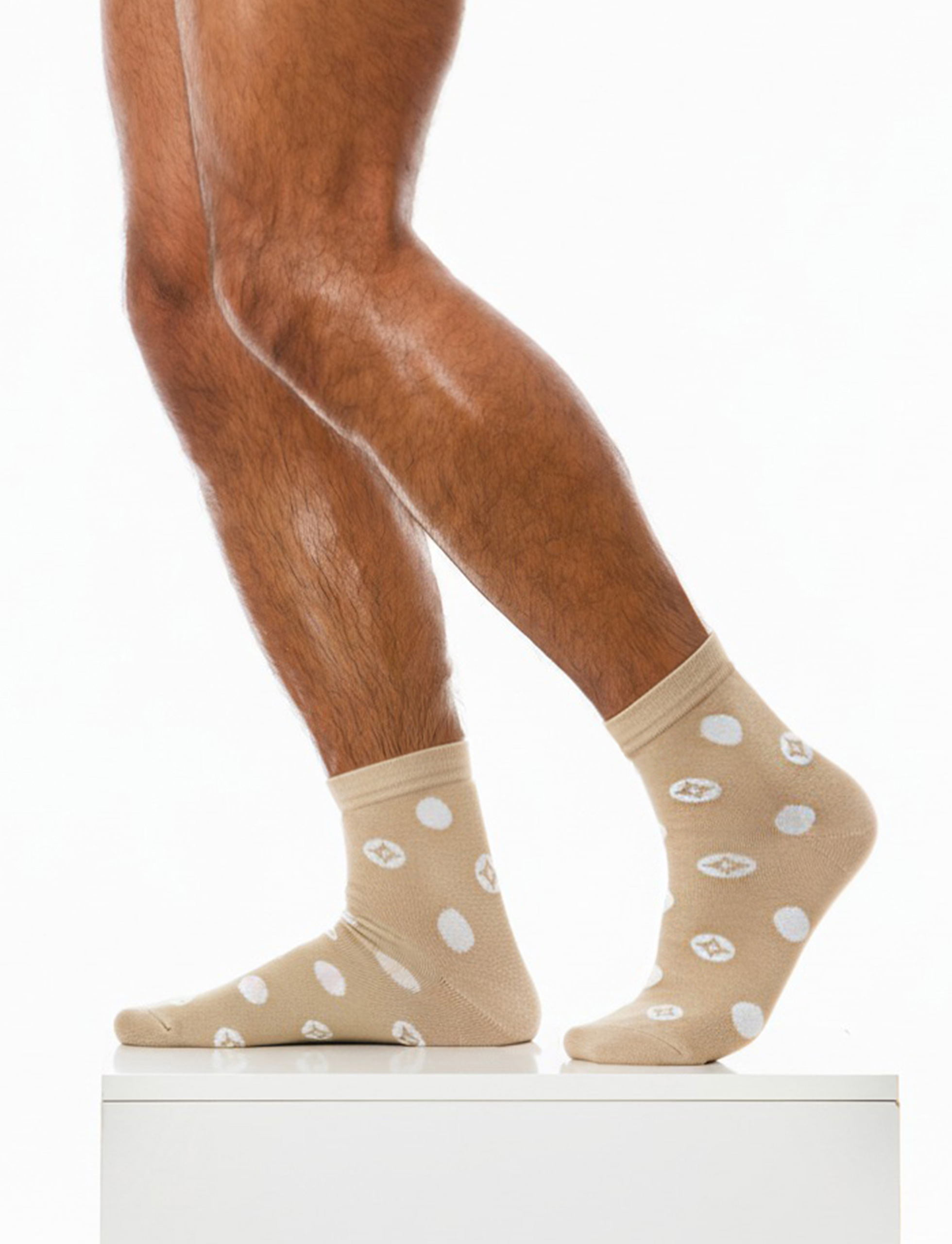 AC1023-9213_beige_polka_dot_ankle_socks_modus_vivendi_accessories-_1_
